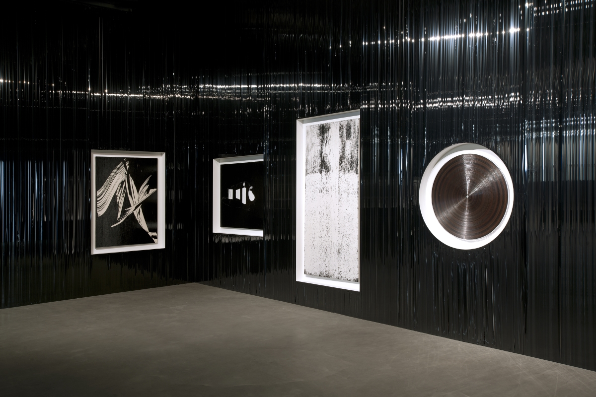 Discover the Hidden Music in Artist Gregor Hildebrandt's New Show - Galerie